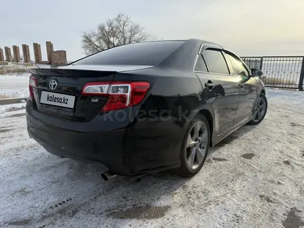 Toyota Camry 2014 года за 8 600 000 тг. в Караганда – фото 3