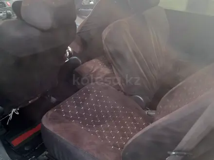 Honda Odyssey 2001 года за 3 350 000 тг. в Алматы – фото 12