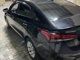 Hyundai Accent 2018 года за 6 600 000 тг. в Алматы – фото 5