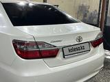 Toyota Camry 2017 годаfor14 700 000 тг. в Караганда – фото 2