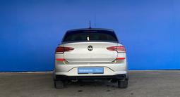 Volkswagen Polo 2021 года за 8 080 000 тг. в Шымкент – фото 4