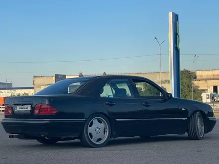 Mercedes-Benz E 240 1997 года за 4 300 000 тг. в Алматы – фото 10