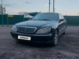 Mercedes-Benz S 320 1998 года за 1 600 000 тг. в Астана – фото 2