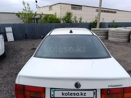 Volkswagen Passat 1994 года за 1 800 000 тг. в Караганда – фото 9