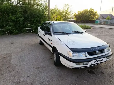 Volkswagen Passat 1994 года за 1 800 000 тг. в Караганда – фото 16