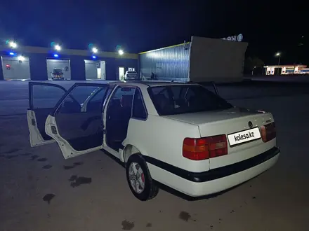 Volkswagen Passat 1994 года за 1 800 000 тг. в Караганда – фото 3