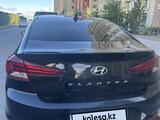 Hyundai Elantra 2019 года за 7 500 000 тг. в Астана – фото 3