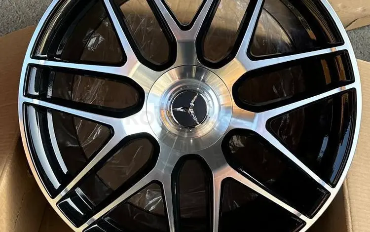 Новые Мерседес оригинальные диски 20 5 112 одноразмерн за 1 200 000 тг. в Астана