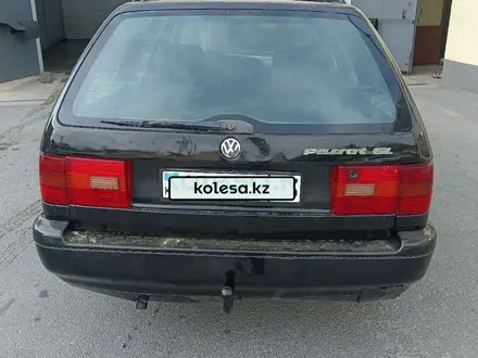 Volkswagen Passat 1995 года за 950 000 тг. в Шымкент – фото 3