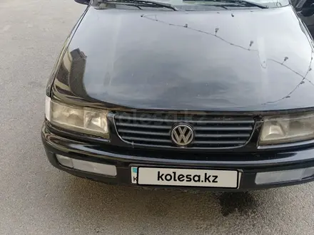 Volkswagen Passat 1995 года за 950 000 тг. в Шымкент – фото 5