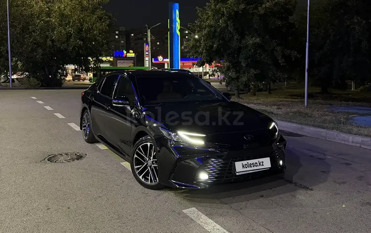 Toyota Camry 2024 года за 19 300 000 тг. в Алматы