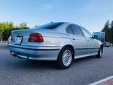 BMW 528 1998 года за 3 100 000 тг. в Шымкент – фото 3
