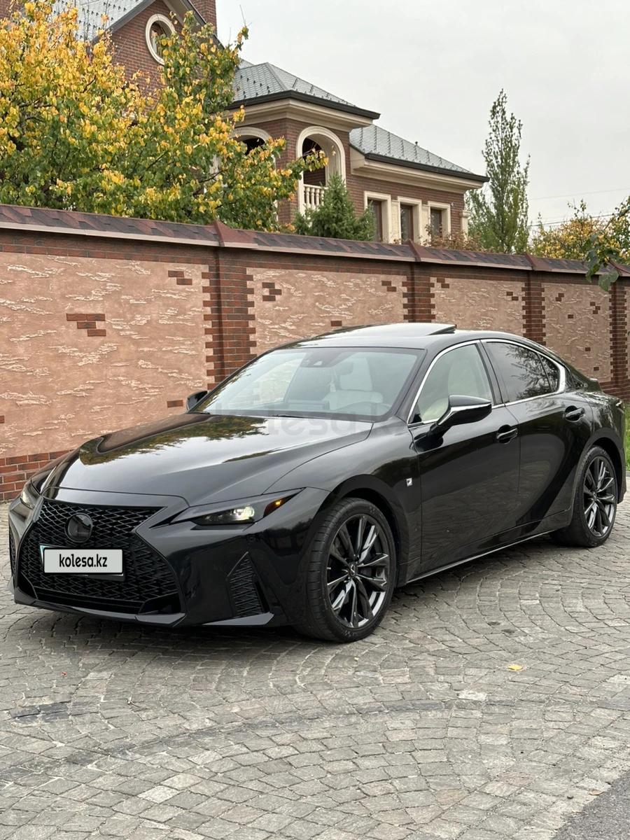 Lexus IS 350 2021 г.