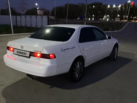 Toyota Camry 1999 года за 2 700 000 тг. в Актобе – фото 11