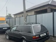 Volkswagen Passat, 1989
