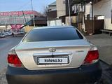 Toyota Camry 2004 годаүшін4 000 000 тг. в Шымкент – фото 2