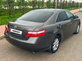 Toyota Camry 2010 годаүшін6 800 000 тг. в Астана – фото 4
