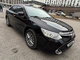 Toyota Camry 2016 года за 12 400 000 тг. в Астана