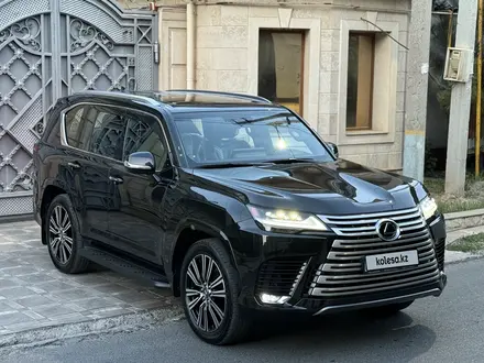 Lexus LX 600 2024 года за 74 500 000 тг. в Алматы – фото 4