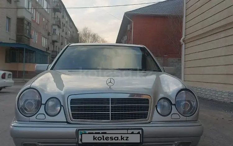 Mercedes-Benz E 320 1996 годаүшін3 000 000 тг. в Кызылорда