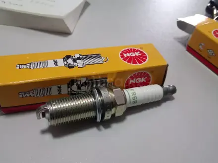 Свечи зажигания за 2 500 тг. в Астана