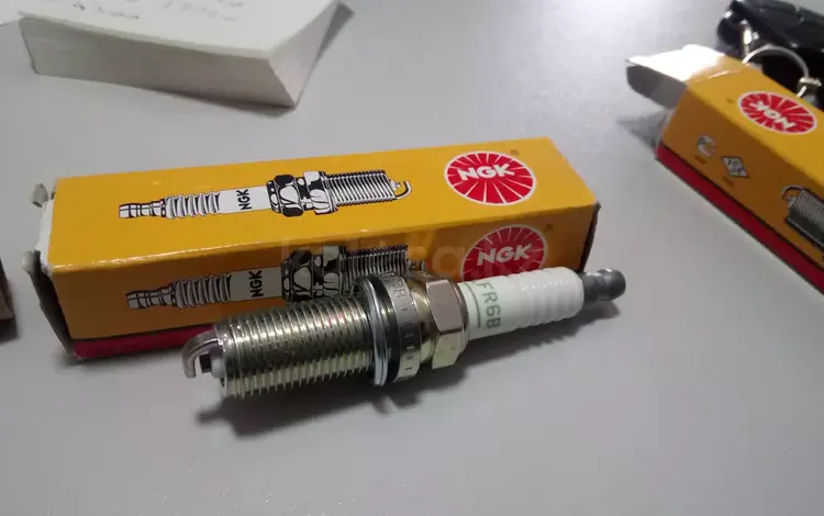 Свечи зажигания за 2 500 тг. в Астана