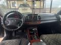 Toyota Camry 2003 года за 4 900 000 тг. в Шымкент – фото 4