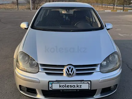 Volkswagen Golf 2004 года за 3 600 000 тг. в Тараз – фото 2