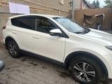 Toyota RAV4 2016 годаүшін10 500 000 тг. в Астана – фото 4