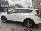 Toyota RAV4 2016 годаүшін10 500 000 тг. в Астана – фото 3