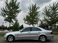 Mercedes-Benz E 320 2004 годаүшін6 700 000 тг. в Алматы – фото 6