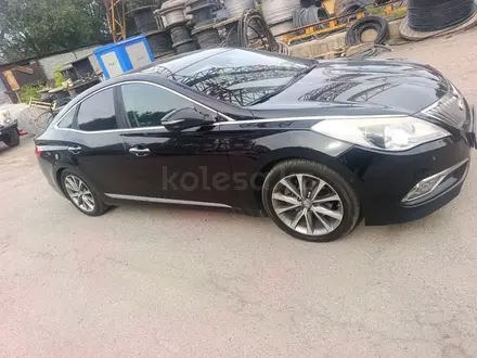 Hyundai Grandeur 2014 года за 7 700 000 тг. в Алматы – фото 2