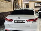 Kia Optima 2017 года за 7 000 000 тг. в Тараз – фото 2