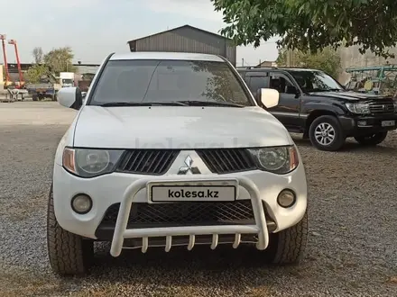 Mitsubishi L200 2007 года за 4 000 000 тг. в Шымкент