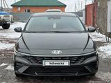 Hyundai Elantra 2023 годаfor8 850 000 тг. в Астана – фото 2