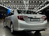 Toyota Camry 2012 года за 10 000 000 тг. в Усть-Каменогорск – фото 2