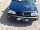 Volkswagen Golf 1994 годаүшін1 650 000 тг. в Тараз