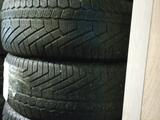 Зимний комплект на 17 за 40 000 тг. в Каскелен