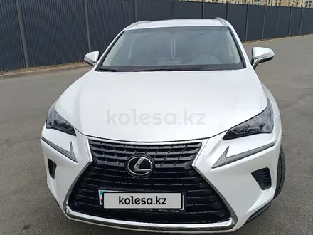 Lexus NX 200 2018 года за 17 500 000 тг. в Петропавловск