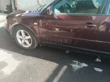 Volkswagen Passat 1998 года за 3 000 000 тг. в Караганда – фото 10