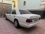 Mercedes-Benz E 230 1992 годаүшін900 000 тг. в Шымкент – фото 2