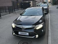 Toyota Camry 2017 года за 13 500 000 тг. в Астана