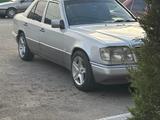 Mercedes-Benz E 280 1994 года за 1 500 000 тг. в Тараз