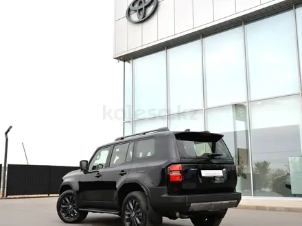 Toyota Land Cruiser Prado Luxe+ 2025 года за 48 390 000 тг. в Шымкент – фото 2