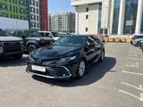 Toyota Camry Prestige 2023 года за 15 300 000 тг. в Астана