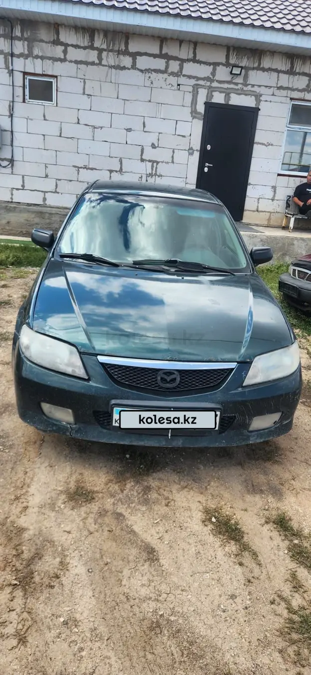 Mazda 323, 2002
