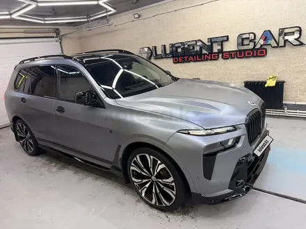 BMW X7 2024 года за 78 550 000 тг. в Алматы – фото 6