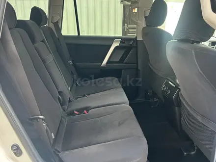 Toyota Land Cruiser Prado Comfort 2015 года за 16 790 000 тг. в Алматы – фото 16