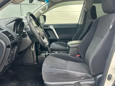 Toyota Land Cruiser Prado Comfort 2015 года за 16 790 000 тг. в Алматы – фото 14