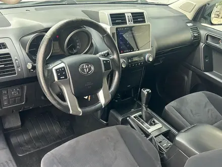 Toyota Land Cruiser Prado Comfort 2015 года за 16 790 000 тг. в Алматы – фото 13